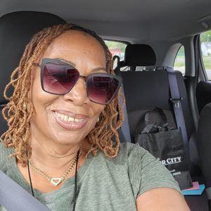 Meet your Posher, Donna